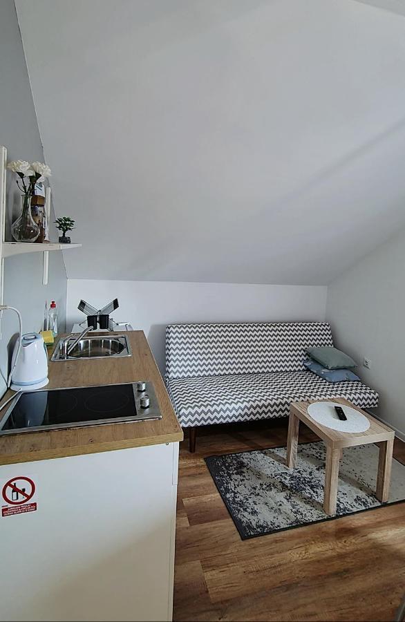 Apartman Lena Tusilovic Exterior photo